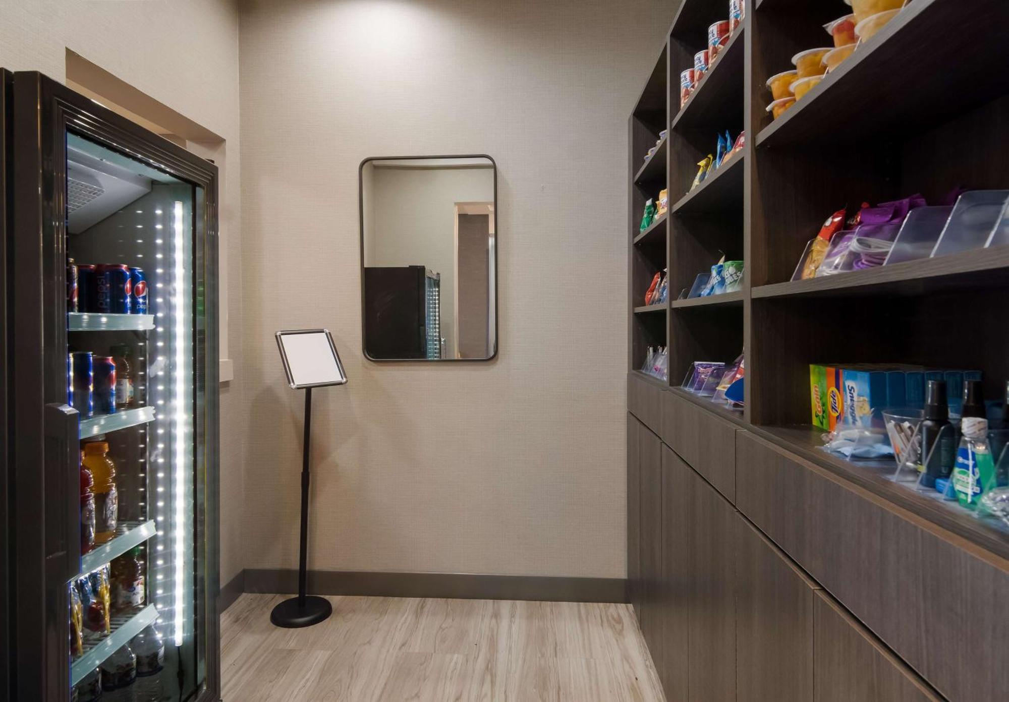 Best Western Eastland Bagian luar foto