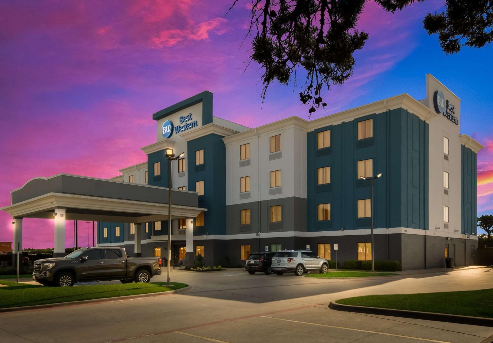 Best Western Eastland Bagian luar foto